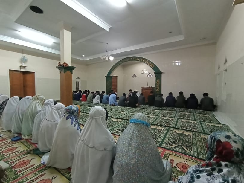 Wakaf Quran Untuk Madrasah dan Pesantren Attarbiyah, Bandung (3)