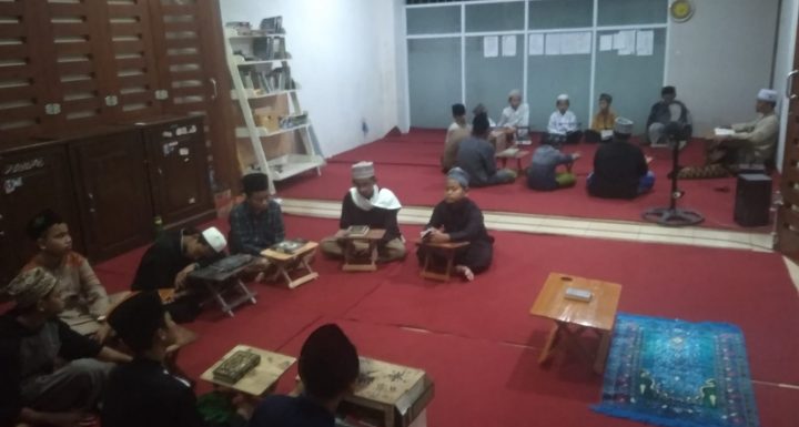 Wakaf Qur’an untuk Masjid Al Muflihun Klaten Jawa Tengah