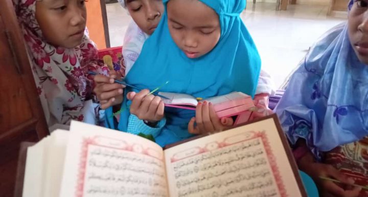 Wakaf Qur’an untuk Pondok Pesantren At Tiin Blora Jawa Tengah