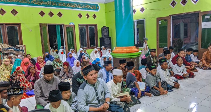 Wakaf Qur’an untuk Pesantren Nurul Hikmah Majalengka Jawa Barat
