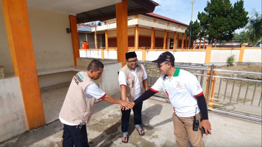 Hari Kedua Ekspedisi Sebar Wakaf Quran Sumatera Jilid Dua Tim Melanjutkan Perjalanan Ke Tapaktuan