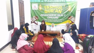 Halaqah Tasmi'ul Quran Bulanan Santri Pesantren Al Hilal Telah Dilaksanakan