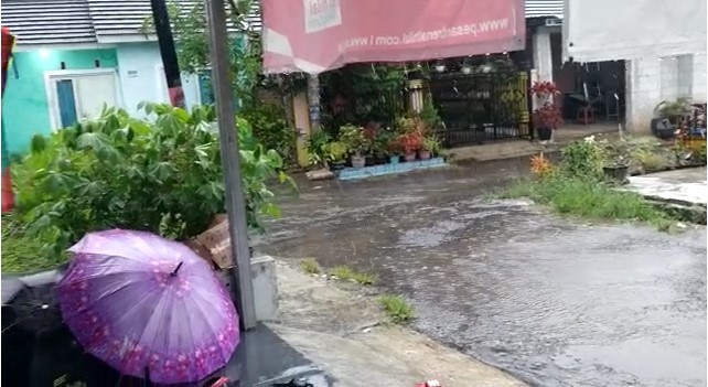 Tetap Semangat Menghafal Quran Dalam Cuaca Hujan Ala Rumah Tahfidz Al Hilal 4 Cirebon