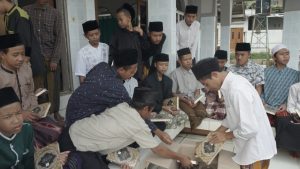 Wakaf Quran Dan Kacamata Baca untuk Lansia Telah Tersalurkan!