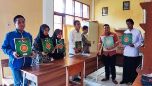 Wakaf Quran Braille Untuk Santri Tahfidz Tunanetra Cimahi