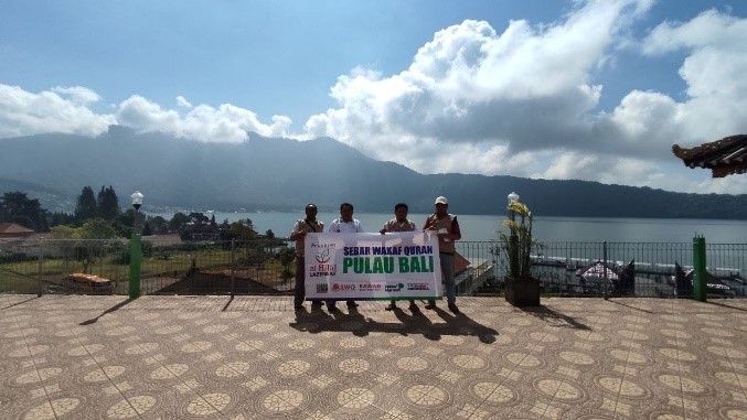 Hari Ke-Tujuh Sebar Wakaf Quran, Tim Sampai Di Kampung Muslim Asli Bali!
